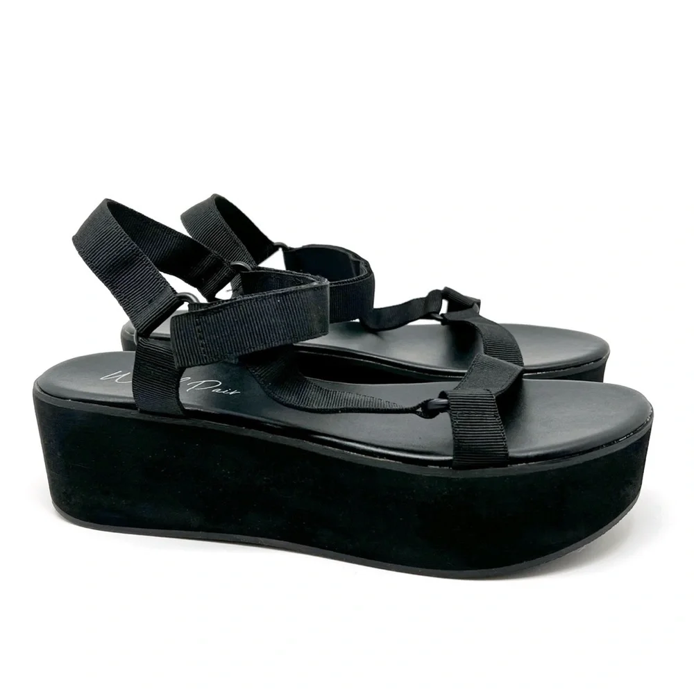 Wild Pair Womens Sawwyer Ankle Strap Slide On Flatform Sandals Black Size 8.5